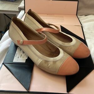 Hispanitas Flats ladies 8.5 Narrow